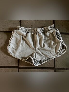 Athletic shorts